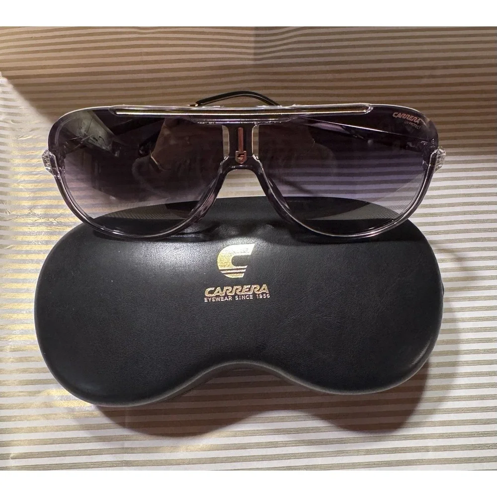 Carrera Mens Italian Pilot Sunglasses (1059/S) in Gold and Black New with Case